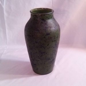This is a very nice vase Jade glass vase for home decor